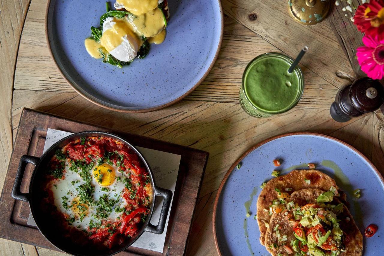 Hotel The Methuen Arms Corsham Esterno foto Breakfast at the River Cottage Cantex