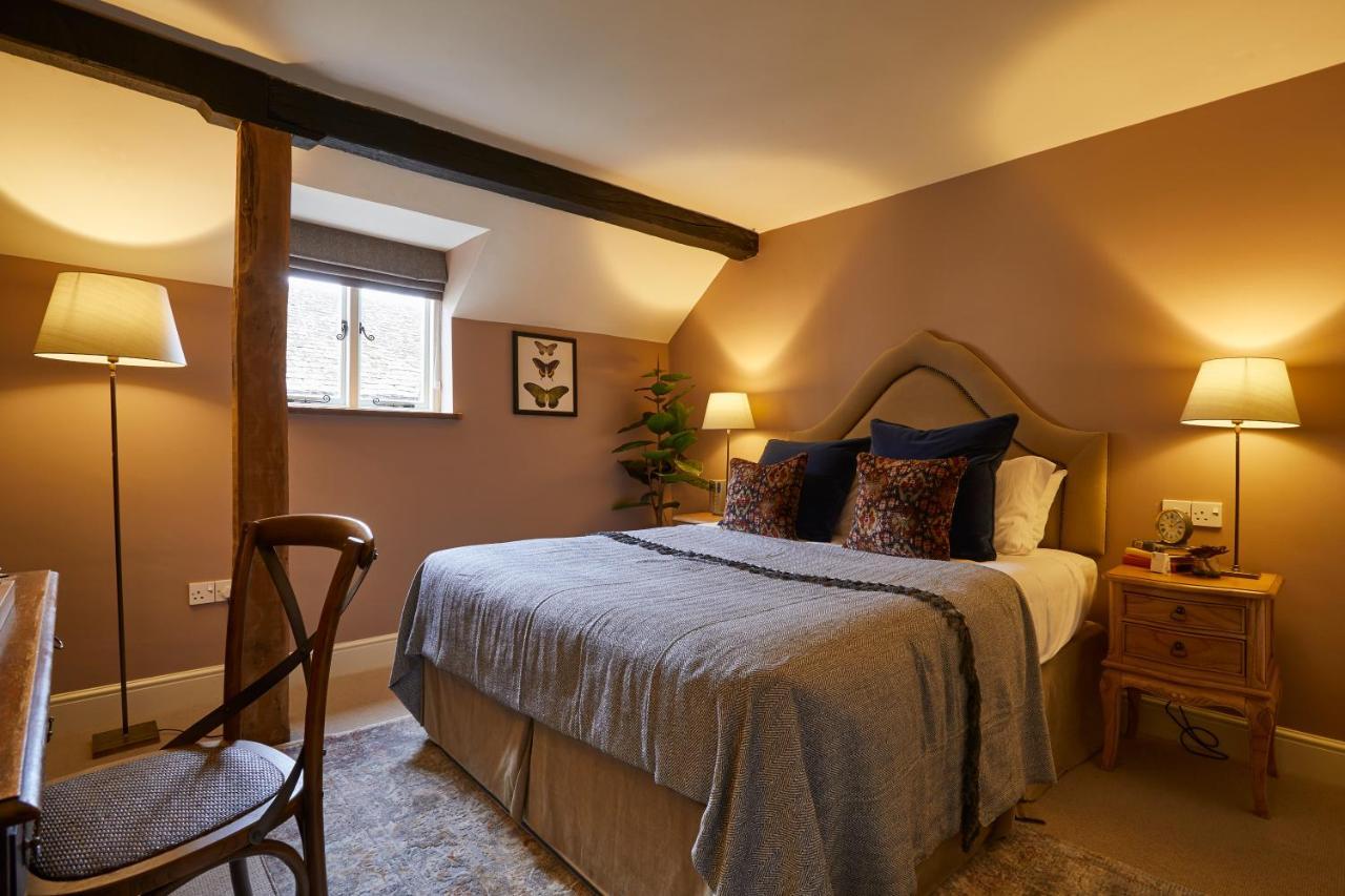 Hotel The Methuen Arms Corsham Esterno foto The Old Parsonage Hotel